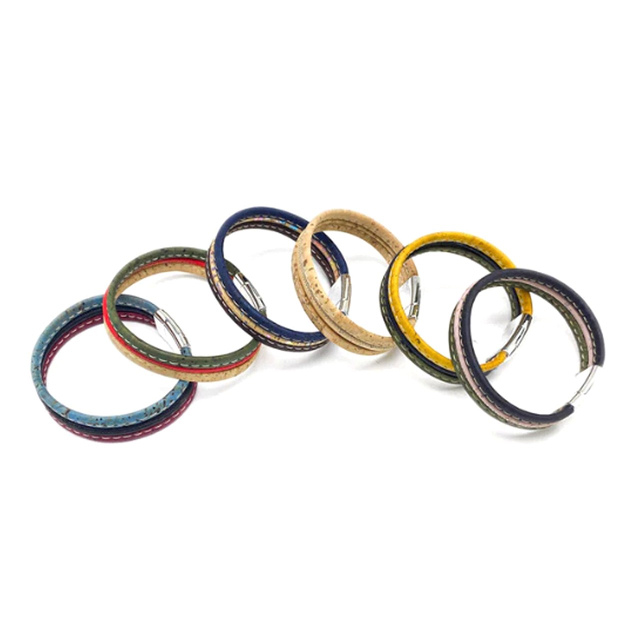 Stylisches Korkarmband aus drei Schnüren – Grün, Blau, Braun