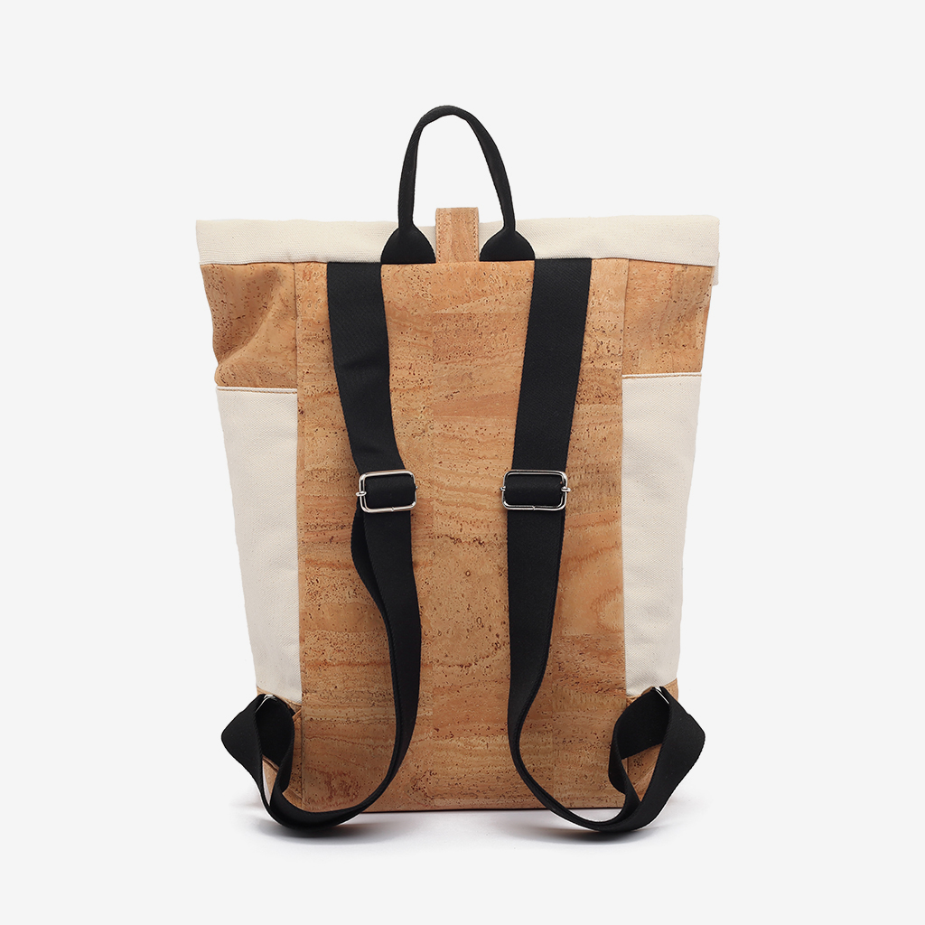 Beige-weißer Korkrucksack zum Wickeln