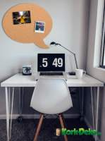 Pinnwand für´s Büro: Korkpinnwand in der Form einer Sprechblase XXL